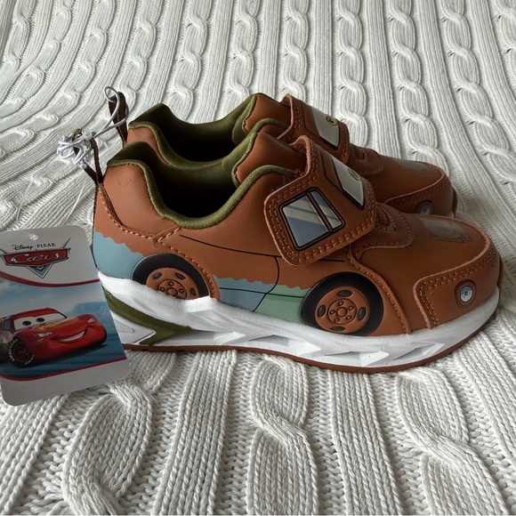 Disney Pixar Cars Tow Mater Sneakers 10 Toddler Boys Shoes Kachow 95 Race Ready - Picture 2 of 9